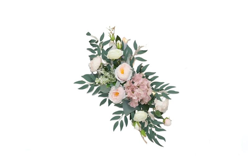 Umělá květinová dekorace na svatební bránu menší